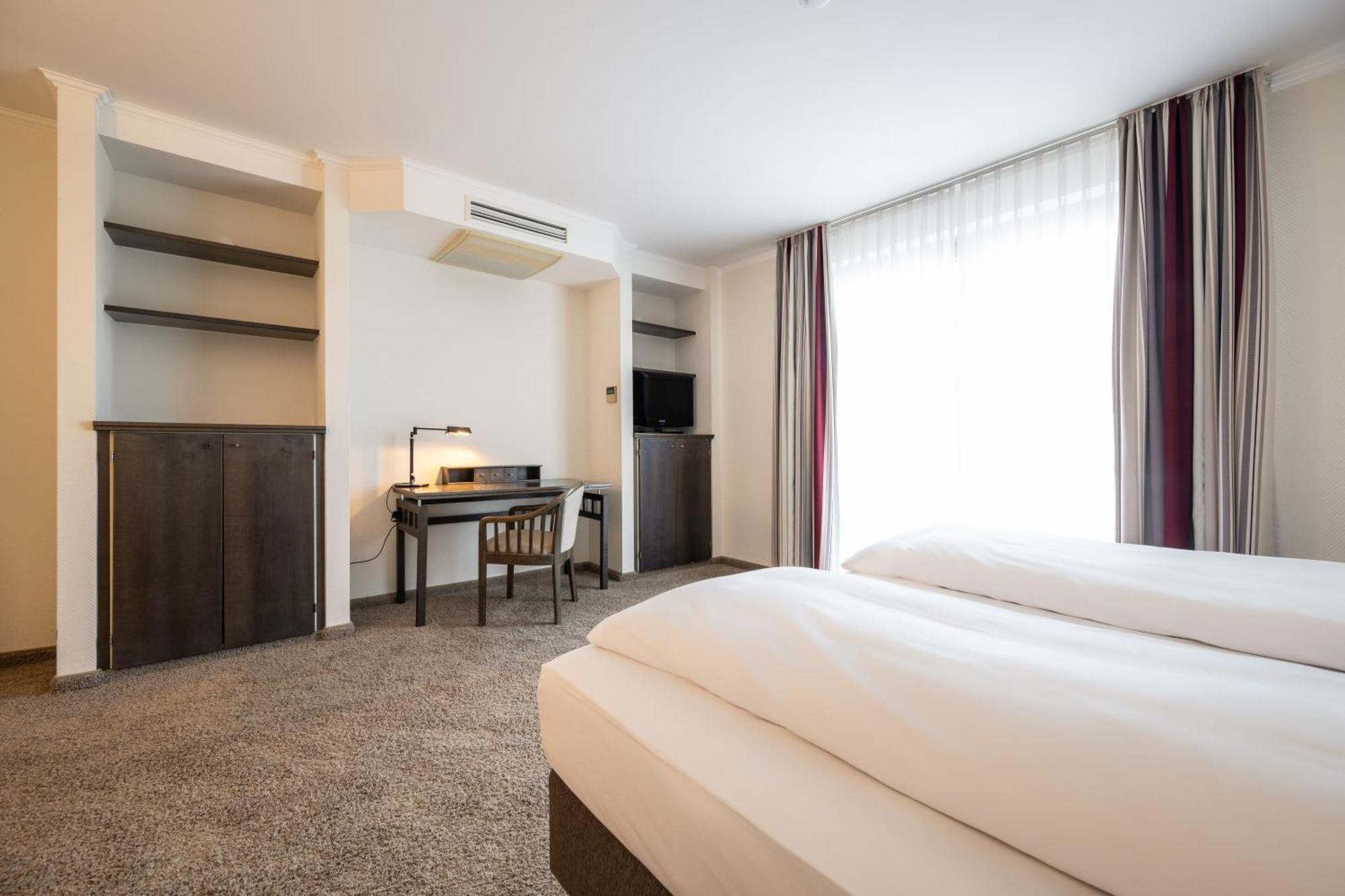 Hotel Herzogspark Herzogenaurach Dış mekan fotoğraf
